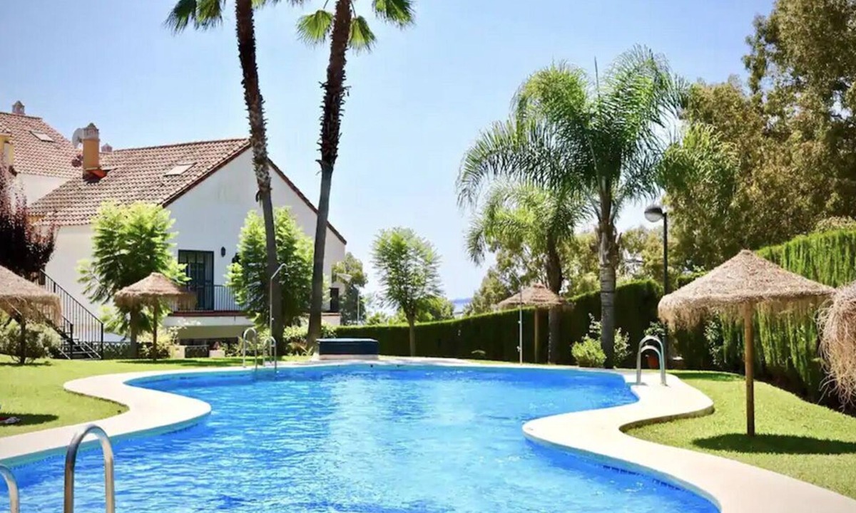 Benalmadena Costa Ski Chalet | Villa facing the sea | Benalmadena | Swimming pool