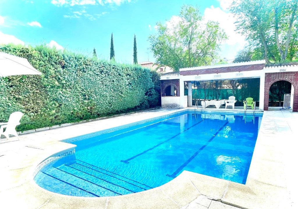 Navalcarnero Villa | Villa Flores