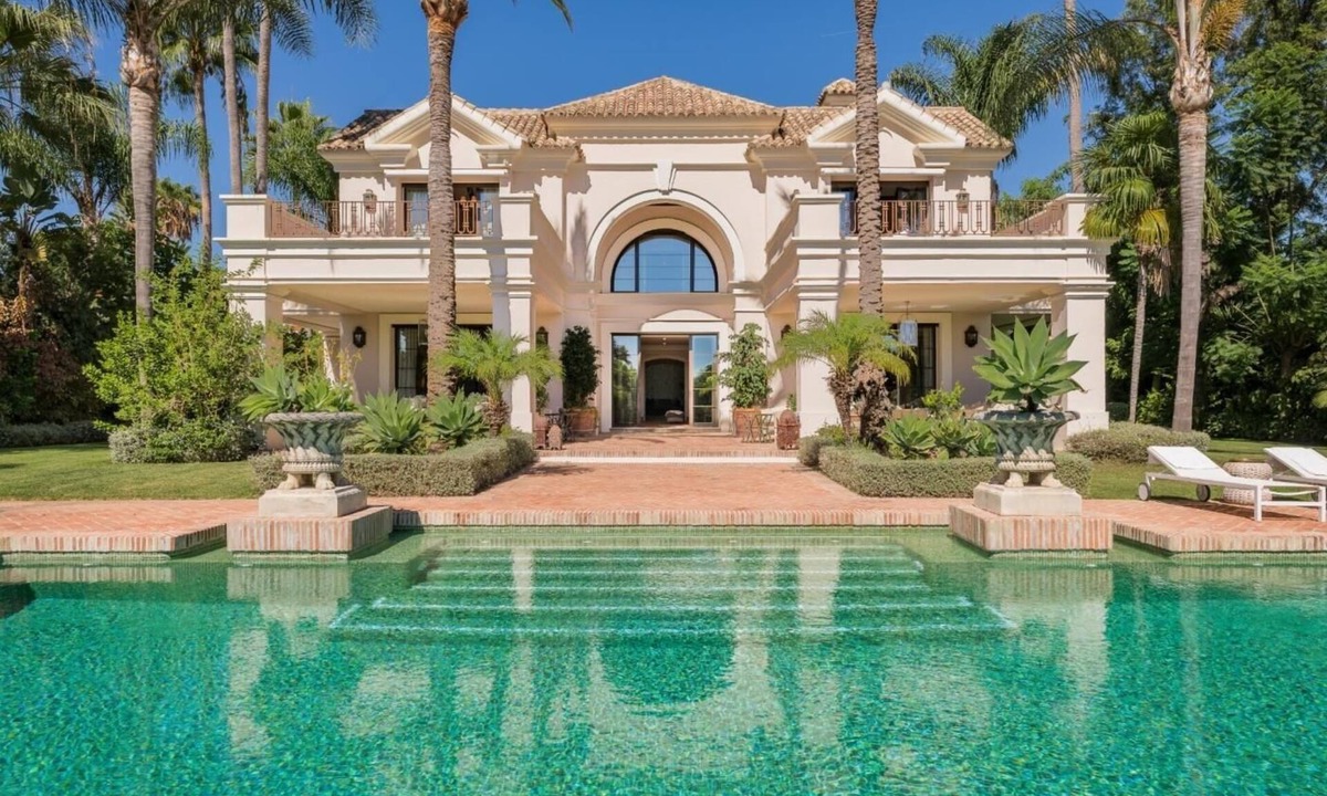 San Pedro de Alcantara Villa | VILLA GUADALMINA|Exclusive Marbella Villa