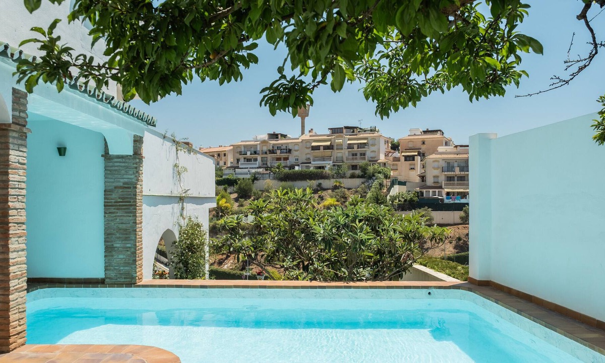 La Cala del Moral Villa | Villa "La Colina" with Sea View, Private Pool & Wi-Fi