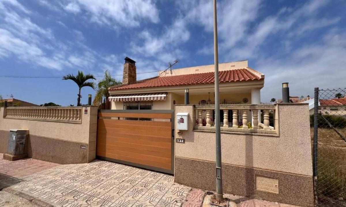 Bolnuevo House | Villa No. 7 with guest house