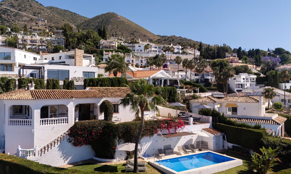 La Capellania Villa | Villa Sabine - Spectacular Sea View Villa in Capel