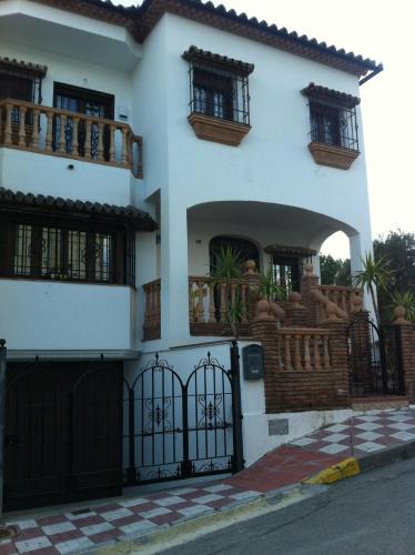Arriate House | villa verónica