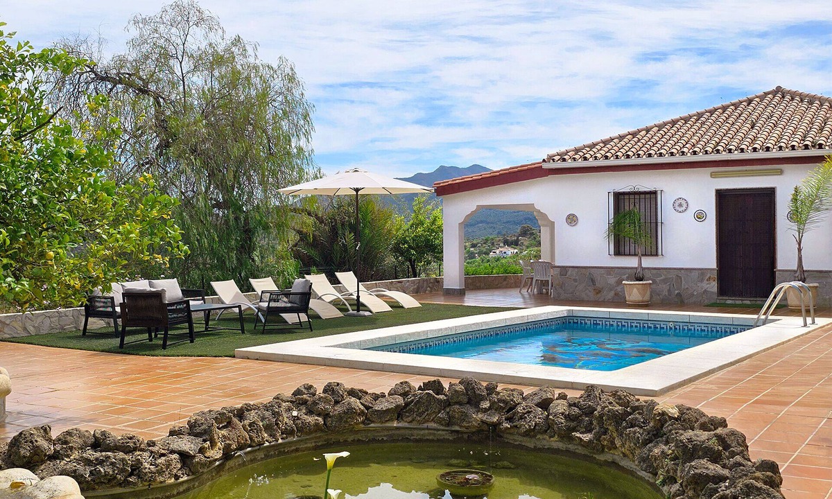 Guaro Villa | Villa with private pool near Marbella