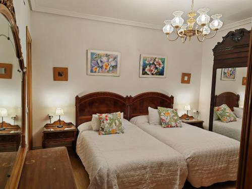 Toledo City Center Apartment | VIRGEN de ALFILERITOS