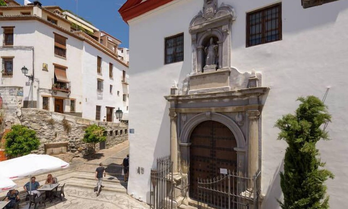 Albaicin Apartment | WIFI Internet center Cheap Calderería