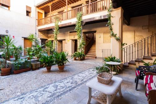 San Ildefonso Apartment | WintowinRentals Fabuloso ático con terraza junto al Albaicín