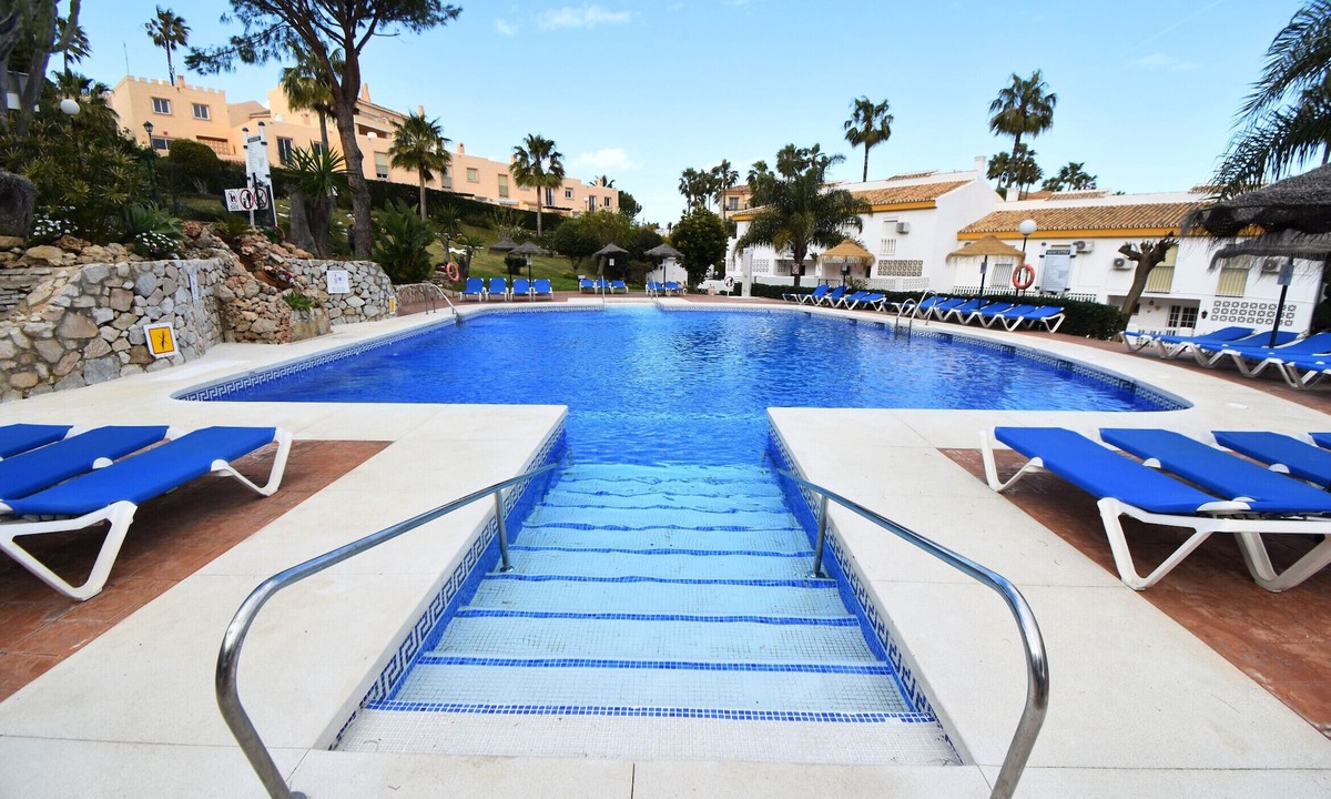 Mijas Ski Chalet | Wyndham Resort 4 Bed House