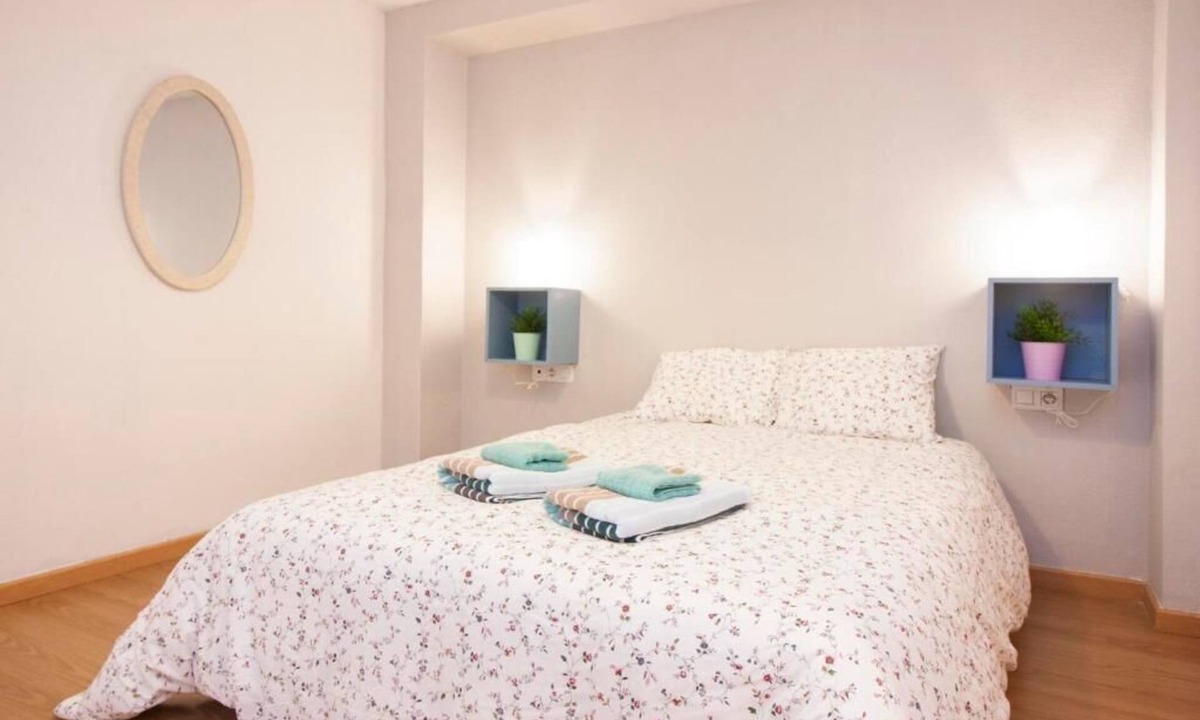 Perchel Sur Apartment | Your Ancha del Carmen Home in the Heart of Malaga