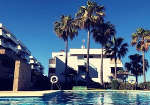 Camarate-golf sea views