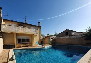 Comfortable holiday home in Olonzac with private pool in Olonzac