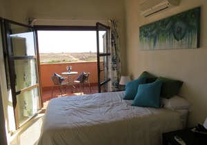 Luxury Villa, Quiet location on Golf Resort with Private Pool