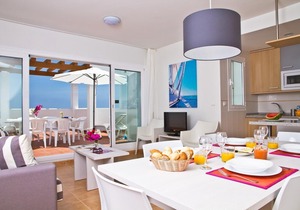 Mojacar Playa 4p 6 - Three Bedroom Apartment, Sleeps 6