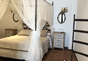 Theater Retreat (Suite 3)