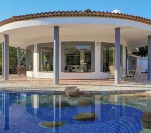 El Lago 