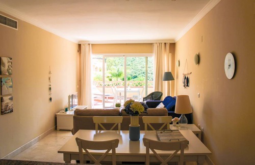 Elviria Apartment | 100 m² Apartment ∙ 2 bedrooms ∙ 4 guests
