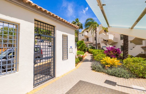 Elviria Apartment | 120 m² Apartment ∙ 2 bedrooms ∙ 4 guests
