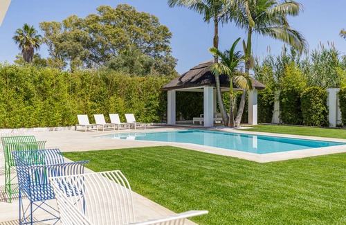 Guadalmina House | 450 m² House ∙ 5 bedrooms ∙ 10 guests