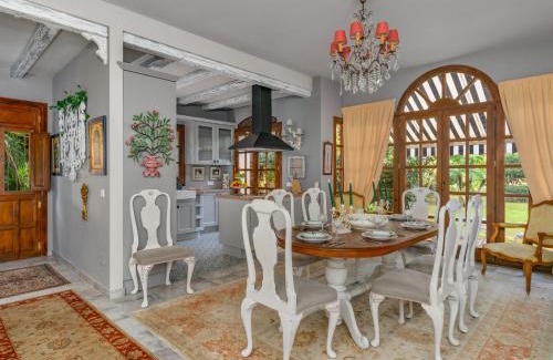 Guadalmina House | Holiday Home Le Bijou by Interhome