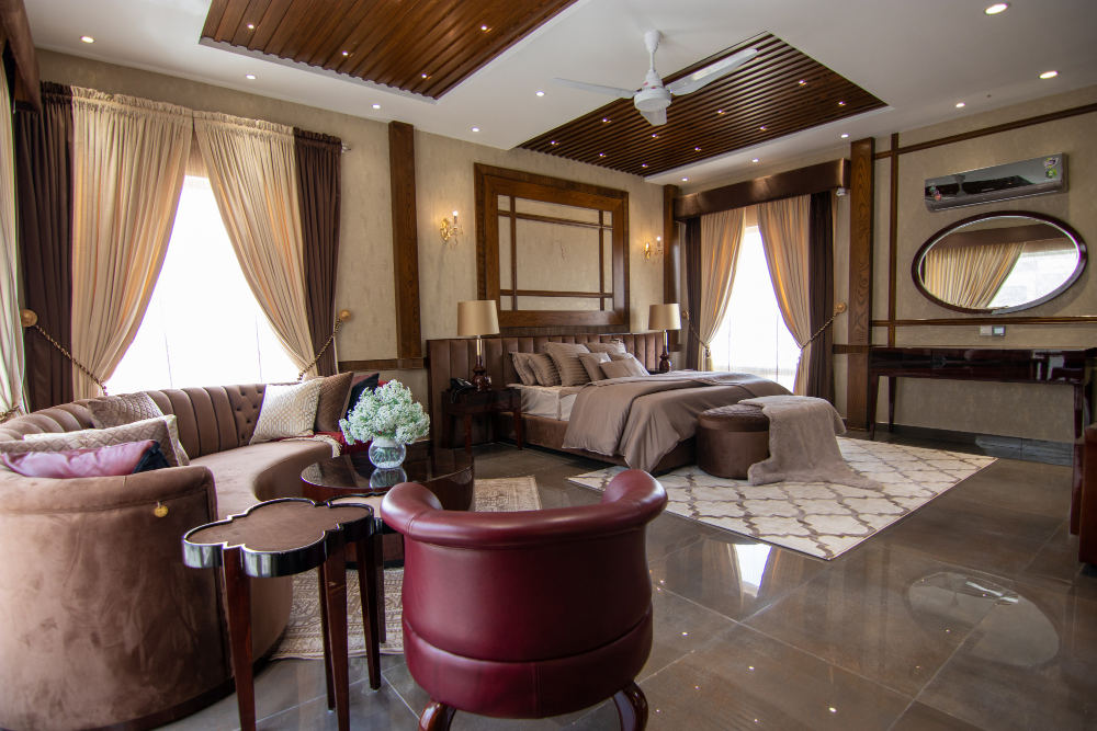 Guadalmina Villa | Villa 'by the Beach 5 Bedrooms' With Sea View, Wi-fi and Air Conditioning