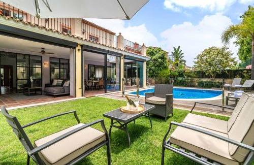 Guadalmina Villa | Villa Guadalmina Alta - Private Swimming Pool