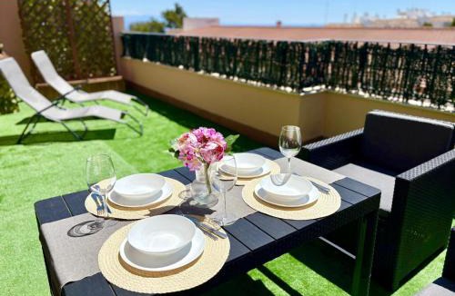 Arroyo de la Miel Apartment | Ático Sea Views - 2 bedrooms