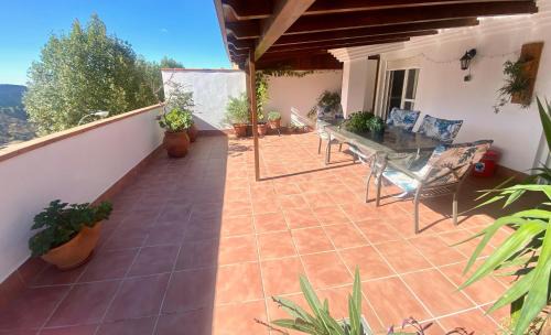 Lanjaron Apartment | Ático vistas a montaña