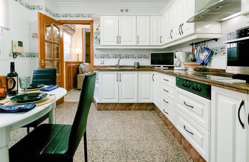 Cerro del Aguila Apartment | 1 bedroom beautiful apartment in Sevilla