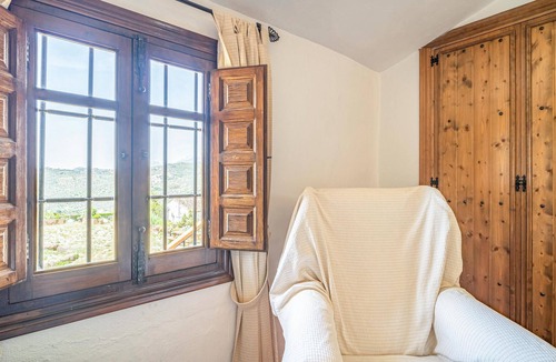 Alfarnatejo Apartment | 1 bedroom stunning apartment in Periana
