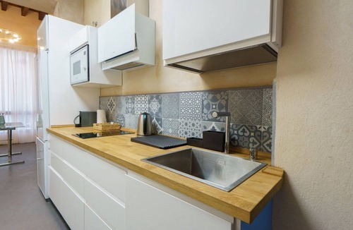 Santa Catalina Apartment | 1 Rentalsevilla Sunset Corner