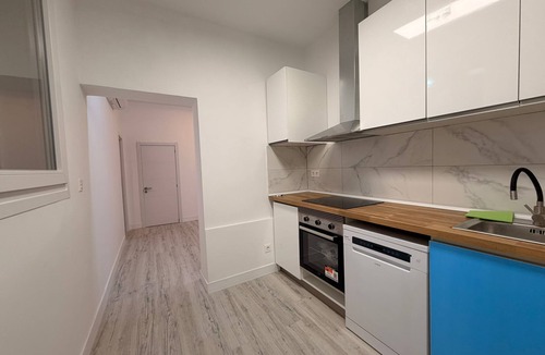 Cuatro Caminos Apartment | 10' walk to plaza mayor max 8P, 3Bedr, 1sofa, 2bath