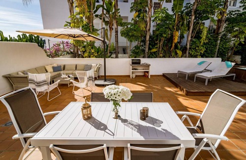 New Golden Mile Apartment | 100 m² Apartment ∙ 2 bedrooms ∙ 4 guests
