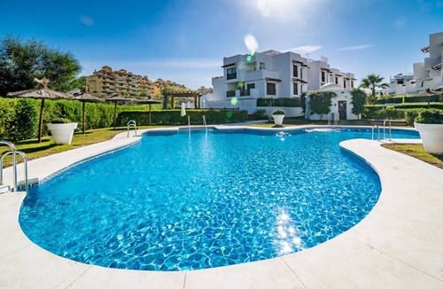 New Golden Mile Apartment | 100 m² Apartment ∙ 2 bedrooms ∙ 4 guests