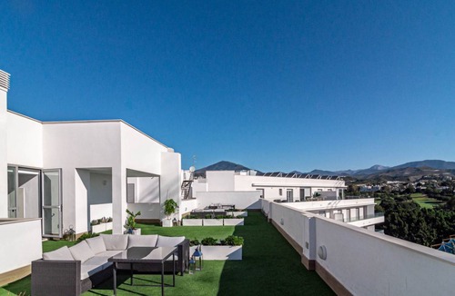 Marbella Apartment | 121 m² Apartment ∙ 3 bedrooms ∙ 6 guests