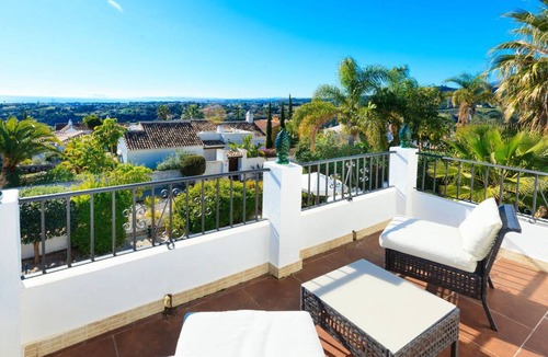 New Golden Mile Villa | 140 m² Villa ∙ 3 bedrooms ∙ 6 guests