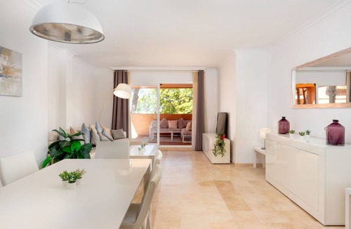 Marbella Apartment | 153 m² Apartment ∙ 1 bedroom ∙ 6 guests