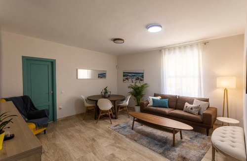 Historical Center Apartment | 180 Home Luxury Goyeneta Planta 2