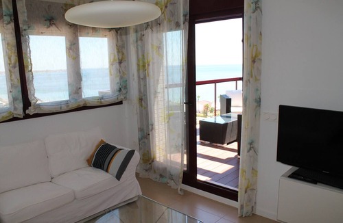 Mil Palmeras Apartment | 1st line, terrace with sea view and swimming pool For 2 people