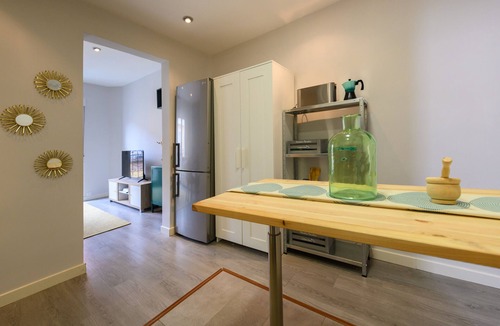 Bellas Vistas Apartment | 2 bedroom flat with balcony in Madrid