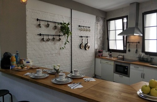 La Trinidad-San Juan y Todos los Santos Apartment | 2-Bedroom House in the Historic Center, close to the city center and the Mosque.