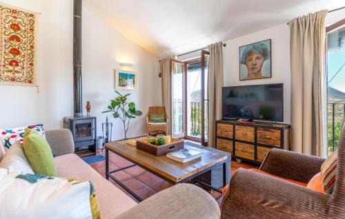 Zahara de la Sierra House | 2 Bedroom Luxurious Home In Zahara De La Sierra