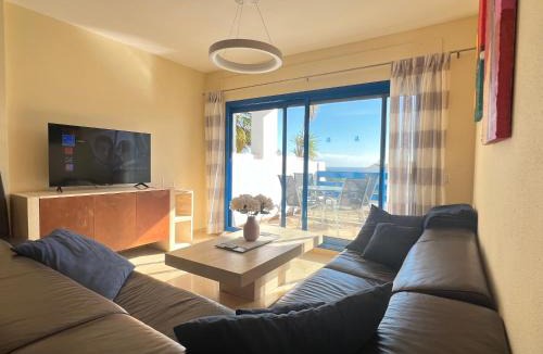 Castillo de Sabinillas Apartment | 2 bedrooms sea and pool view apt in Duquesa Golf & Gardens Manilva