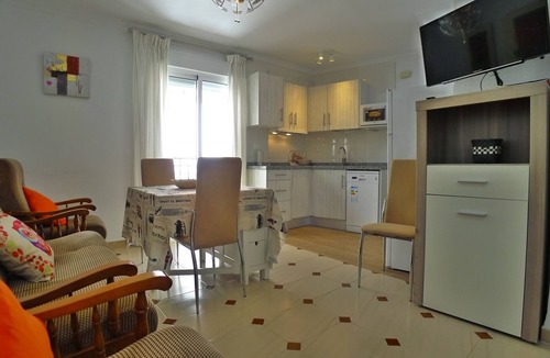 Nerja City Centre Apartment | 2 Bedrooms | Trancos | CG R1315
