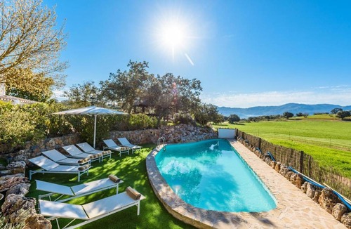 Villanueva del Rosario House | 225 m² House ∙ 5 bedrooms ∙ 12 guests