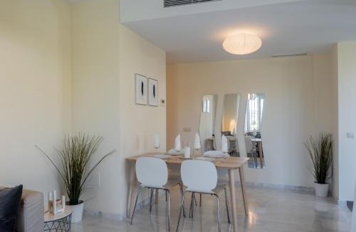 Estepona Apartment | 2275-Superb new apt on Valle Romano, golf view