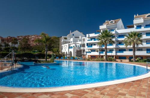 Castillo de Sabinillas Apartment | 2307-Amazing 2bedrooms sea view pool view