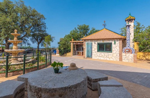 Sedella House | 240 m² House ∙ 6 bedrooms ∙ 17 guests
