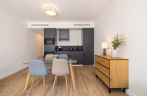 Perchel Sur Apartment | 2BR for 4 Central Malaga Quiet Area by Stay Homy