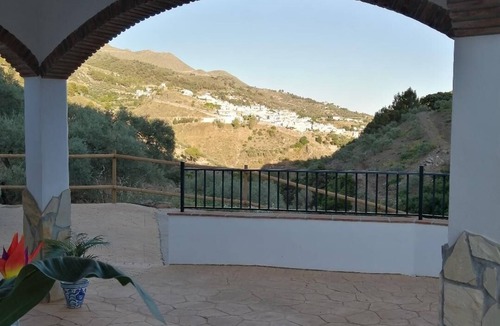 Canillas de Albaida Villa | 3 bed villa with fantastic views