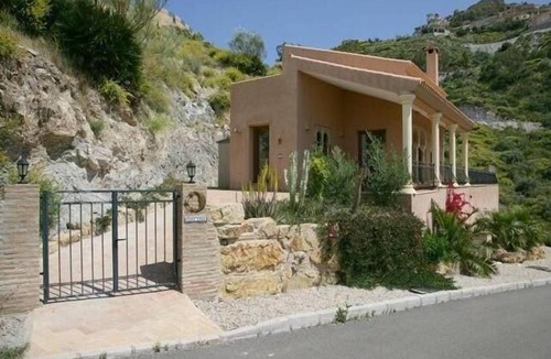 Turre Villa | 3 bedroom Andalusian villa with private pool, quiet, secluded 15 mins from the sea